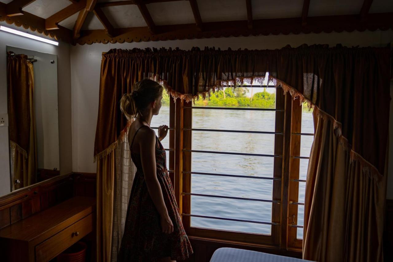 Kera Houseboats Alleppey Alappuzha المظهر الخارجي الصورة