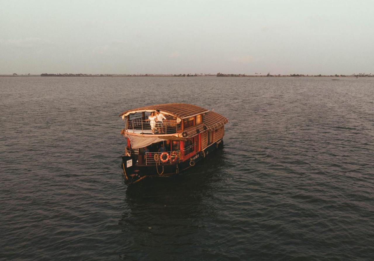 Kera Houseboats Alleppey Alappuzha المظهر الخارجي الصورة