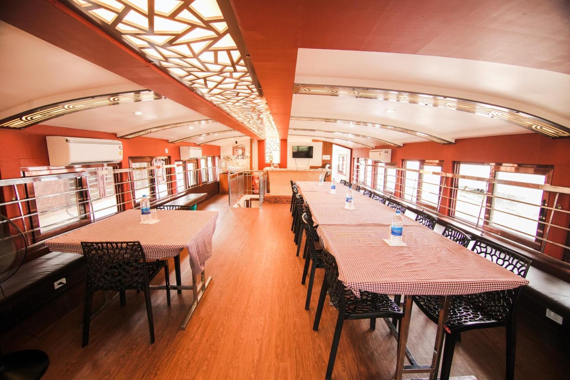 Kera Houseboats Alleppey Alappuzha المظهر الخارجي الصورة